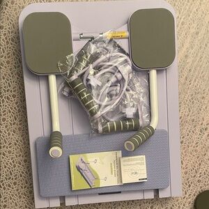Adjustable Home Exercise Equipment in Green and Gray